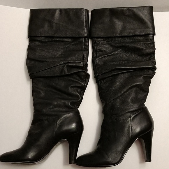 Jones New York tall leather slouch style boots - Picture 2 of 8